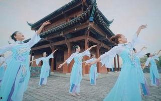 成人完整古典舞视频教学,跟随视频学习成人完整古典舞技巧