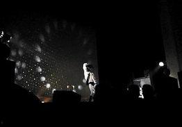 成人低俗视频表演视频,暗流涌动的网络迷局